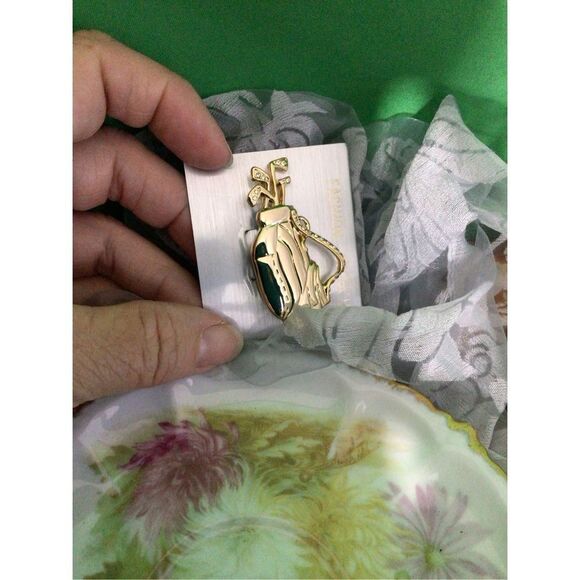 Golfing Brooch Pin Artisan Golf Bag & Clubs Fashion Jewelry - Picture 8 of 15